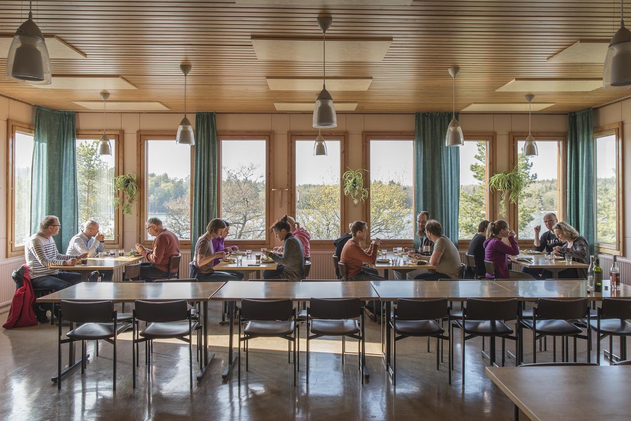 Skargardsskolan Saaristokoulu Hotel Houtskar Екстериор снимка